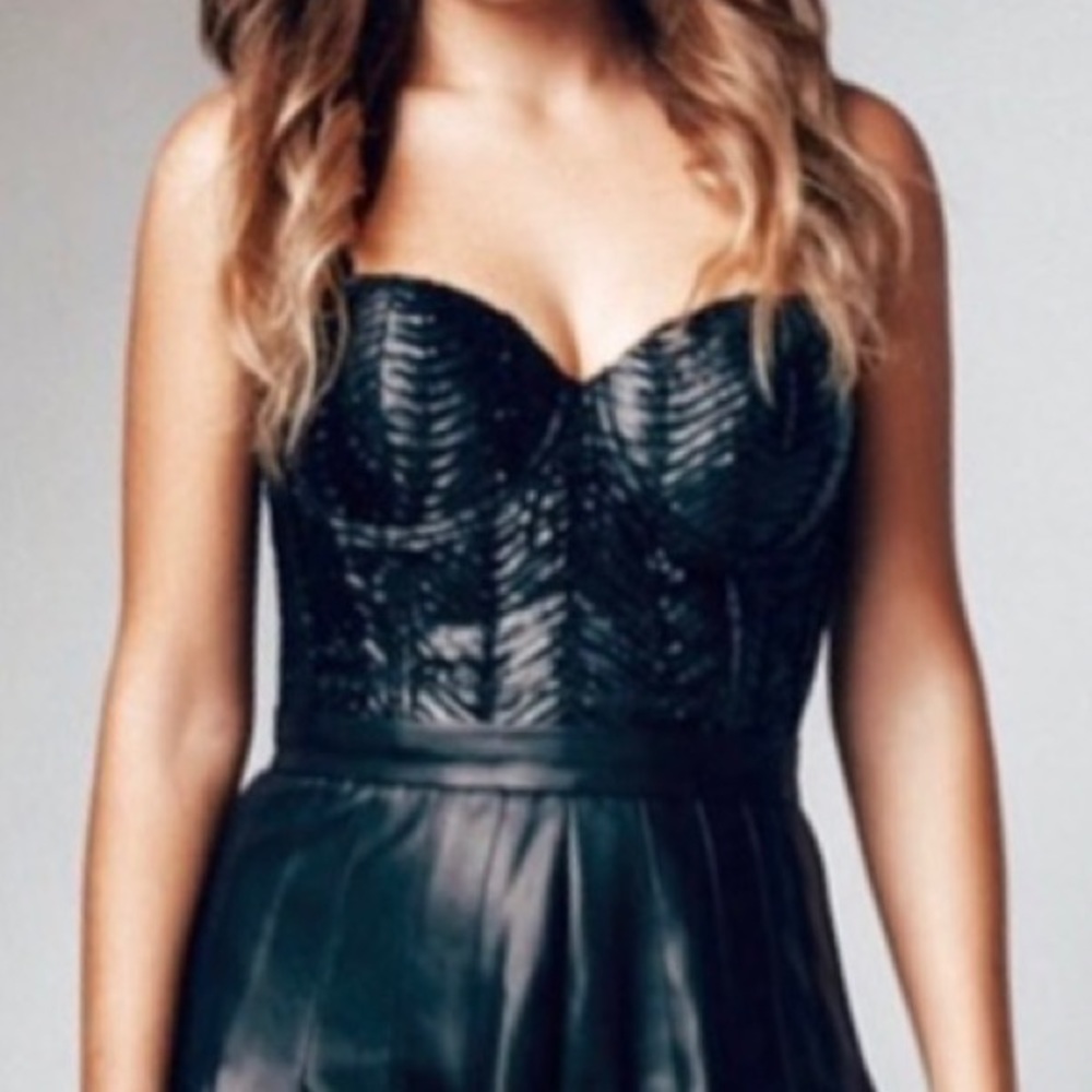 WYLDR Faux Leather Corset Top Size Small Black NWOT